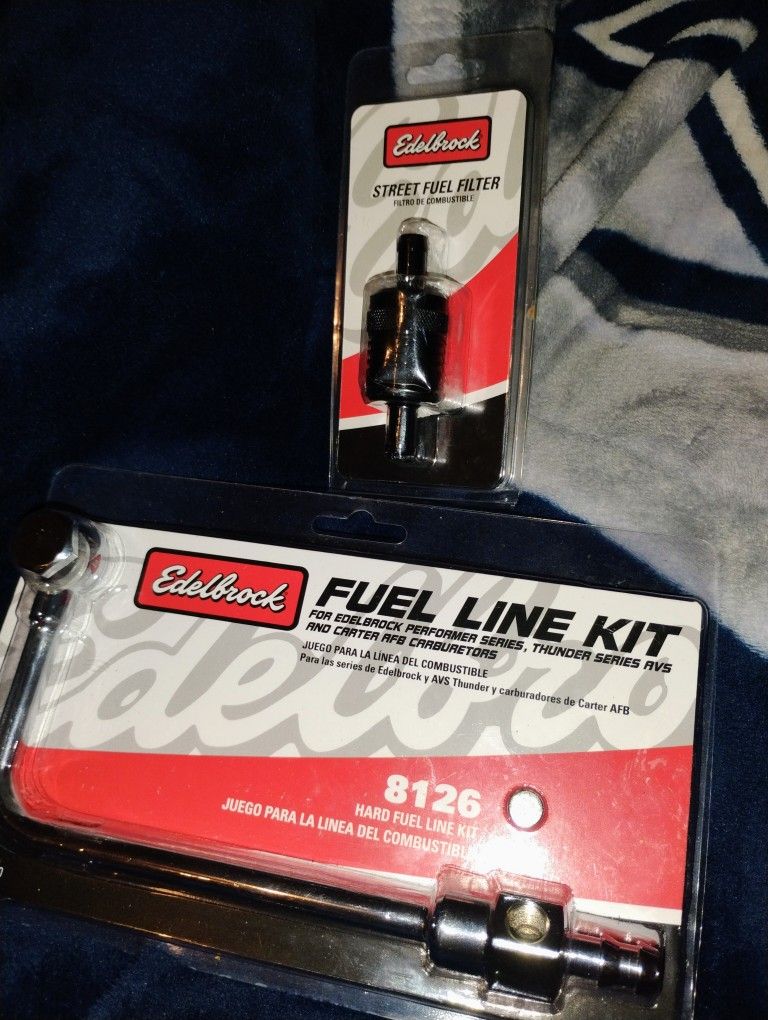 Edelbrock Fuel Line Kit 8126 + Street Fuel Filter