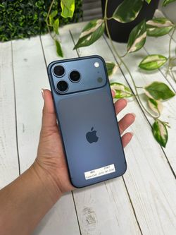New iPhone 17 Pro Max (Unlocked) 256GB / Nuevo