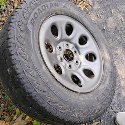 Nexen Roadian AT.17"