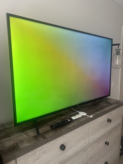 55" inches HiSense Android TV + Chromecast with Google TV