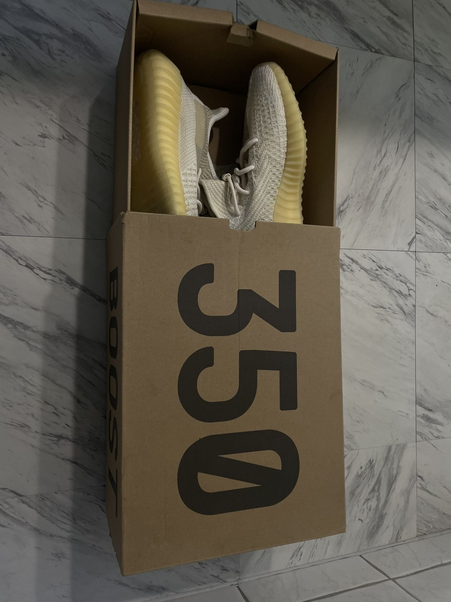 Yeezy Boost 350 V2