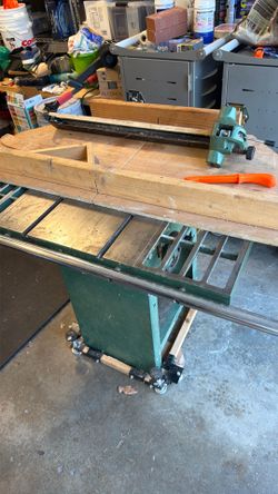 Grizzly table saw