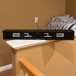Cloudnola Flip Clock