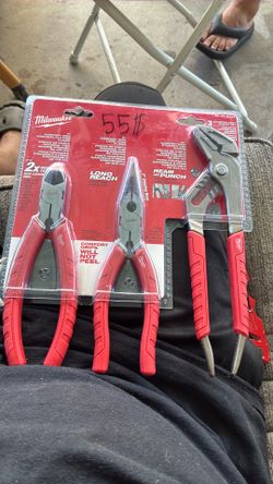 Pliers