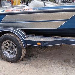 1987 Skeeter Starlite 175
