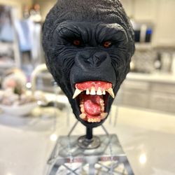 king kong head wall hanger