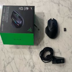 Basilisk Ultimate Razer Wireless Gaming Mouse
