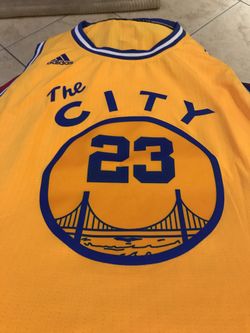 NBA adidas