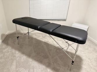 Portable massage table