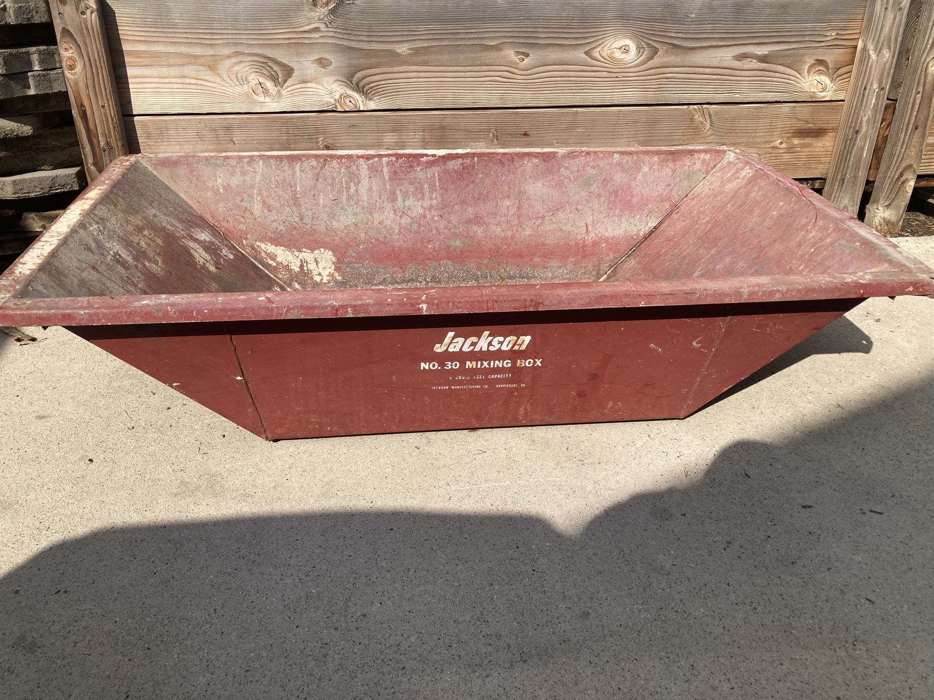 Mortar Mixing Tub, Concrete, Jackson