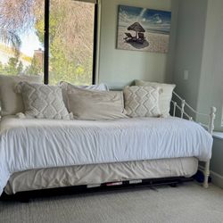 Pottery Barn Daybed With Trundle (2 Twin Mattresses)