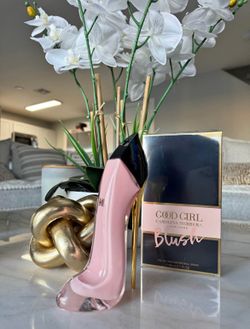 Carolina Herrera Blush