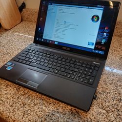 Asus i5 15" Laptop w ac adapter