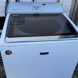 Maytag Bravos XL 