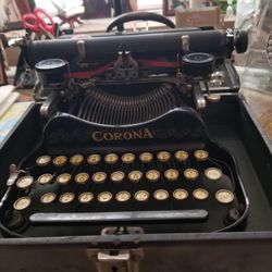 1917 Corona Typewriter
