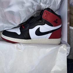 Jordan 1 Retro High Og (ps)  Size 2 Y