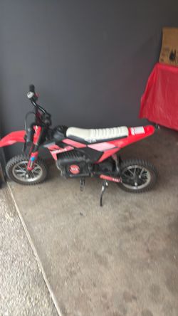 E-bike 8 to 13 15.6 miles