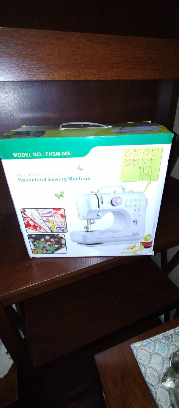 Mini multifunctional household sewing machine model number FHSM-505