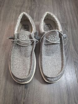 Hey dude shoes size 11
