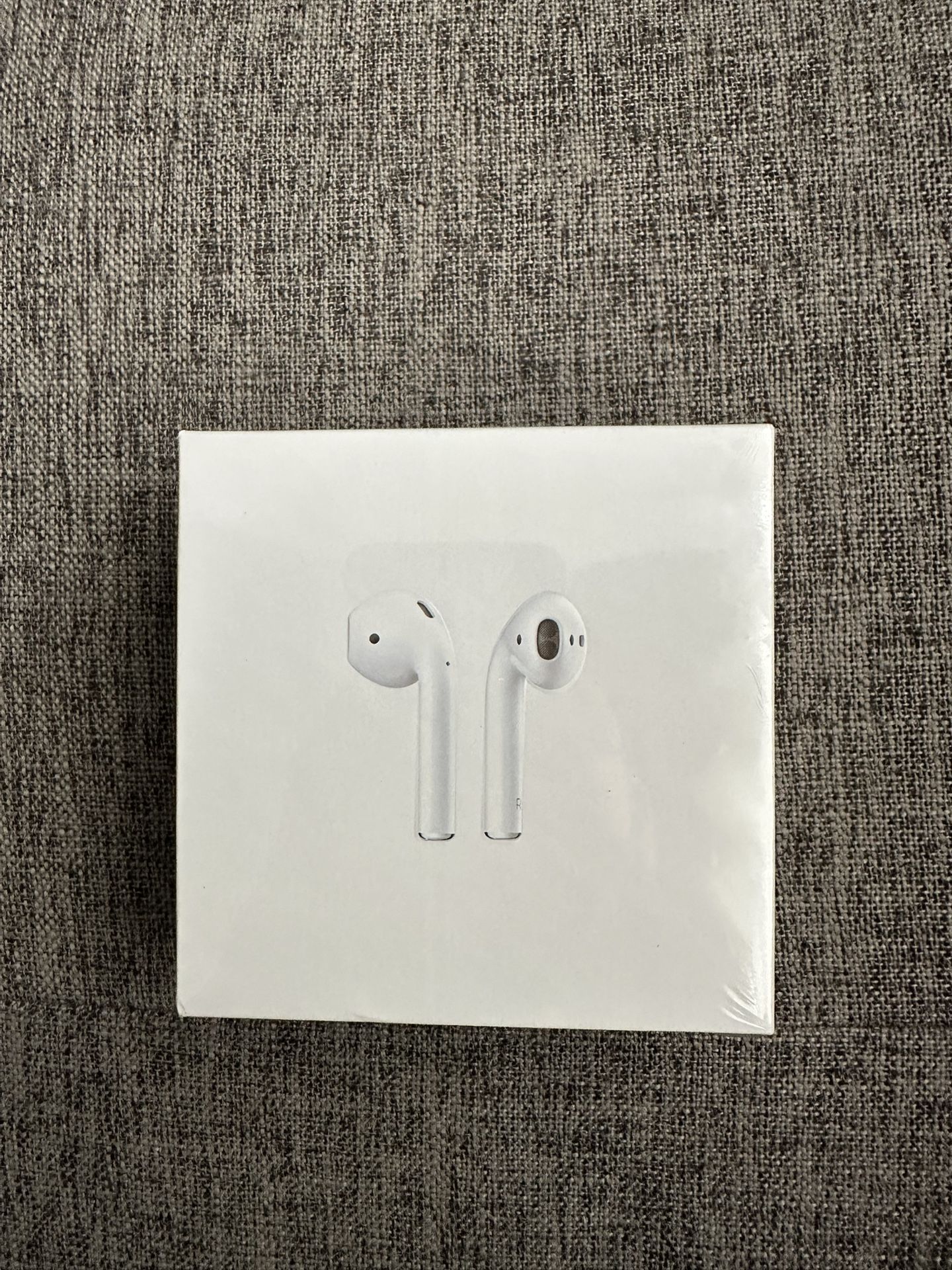 Apple AirPods 1 Generation