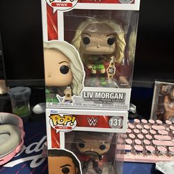 Roman Reigns & Liv Morgan Funko Pops