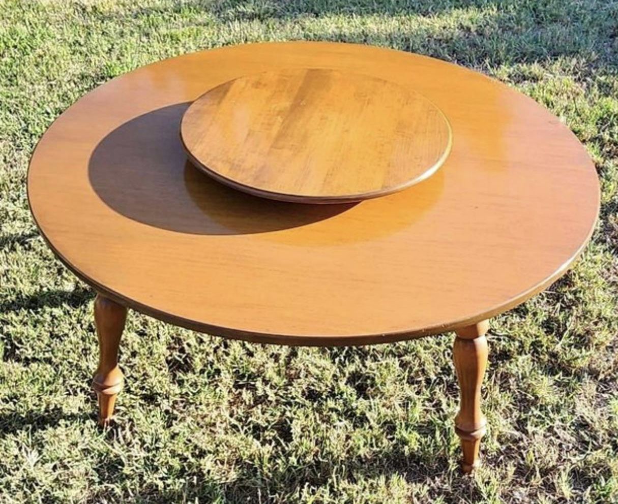 Mid Century Modern 50’s-60’s Baumritter/Ethan Allen UFO Shaped Coffee Table With Lazy Susan