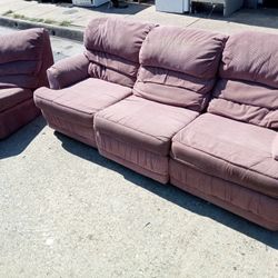 Sofa Bed  With 2 Recliner s  Swirl 🍥 