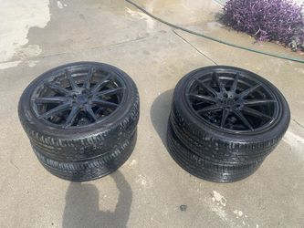 22” rims with new tires