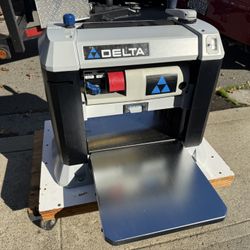 Delta 13” Bench Planer