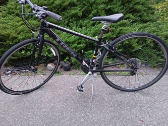 Trek Livingstrong FX road bike