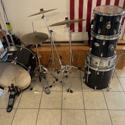 Rockwood Drum Set 