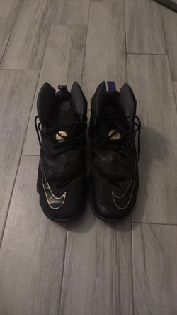 Nike LeBron 13 pot of gold