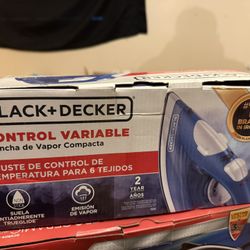 BLACK+DECKER Variable Control Compact Steam Iron