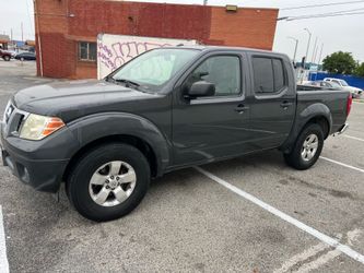 2012 Nissan frontier 110k
