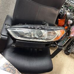 2013-16 Ford Fusion Left Headlight 