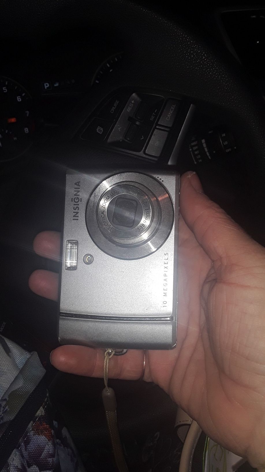 Digital camera