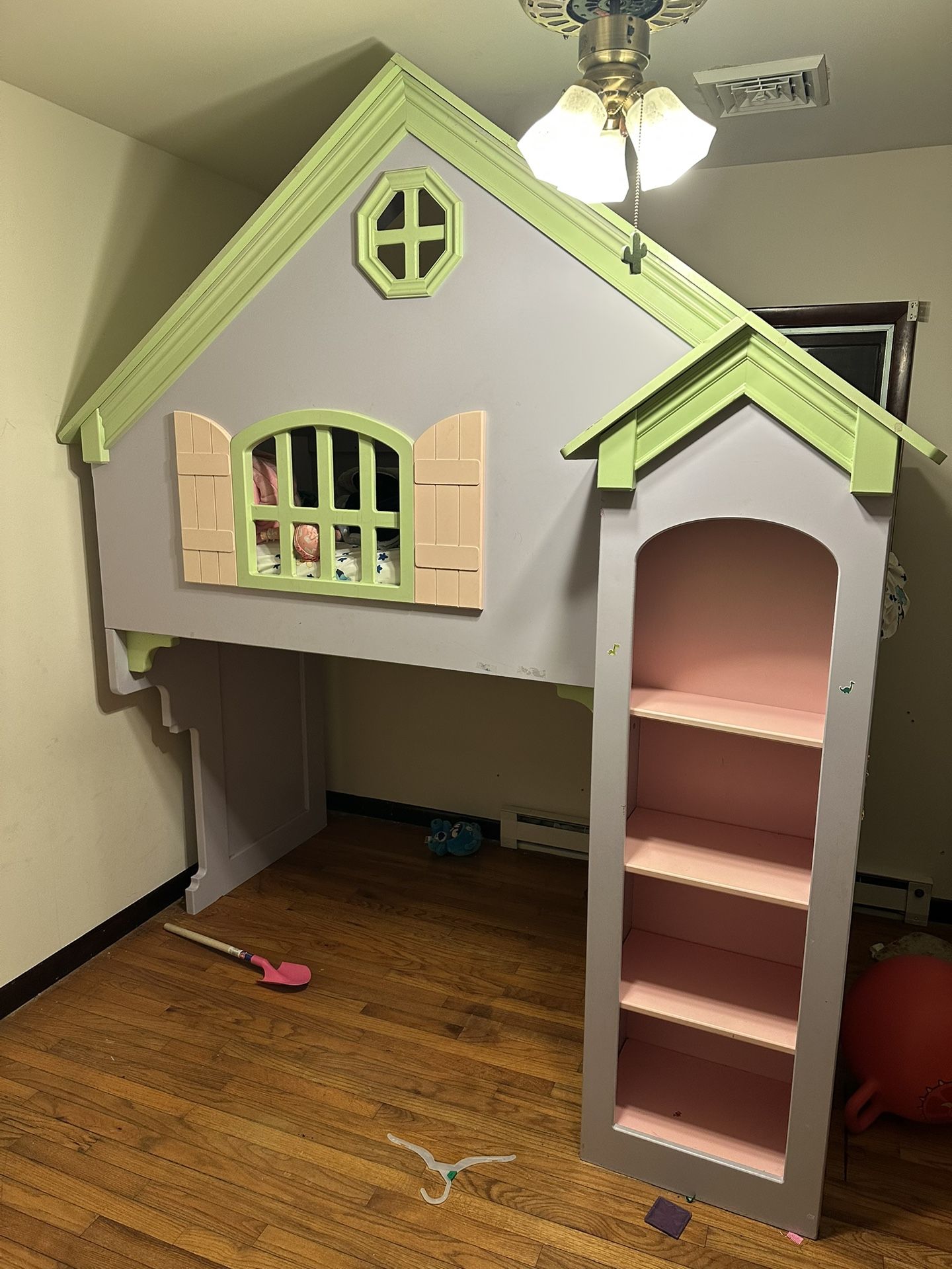 Dollhouse Bunk Bed