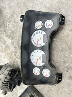 2004 Dodge Ram Speedometer Cluster