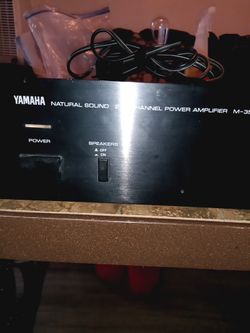 AMPLIFIER M35 YAMAHA