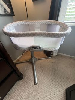 Halo bassinet