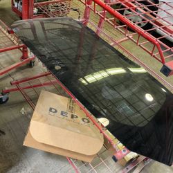 New 2015 Rogue Back Glass