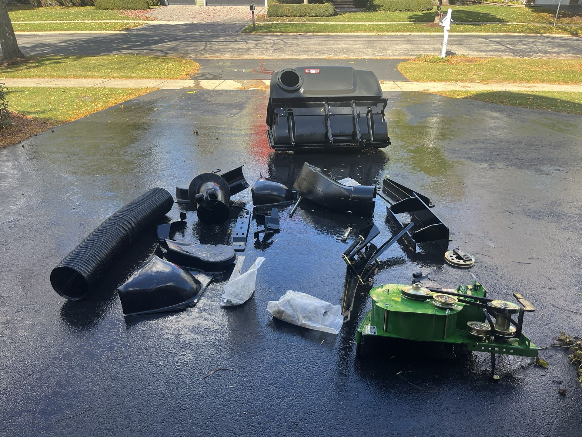 John Deere 14 bushel dump from seat Material Collection system for zero turn