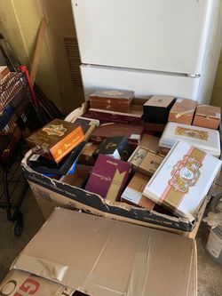 Cigar Boxes of all kinds and sizes. Empty! $1.00 each