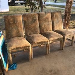 4 Chairs