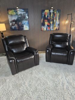 NEW- 2 Barcalounger Bryson Leather Power Rocker Recliner with Power Adjustable Headrest