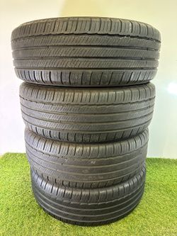 V187   225 60 18 100H  Michelin Primacy Tour A/S  4 Used Tires  50% - 60% Life 