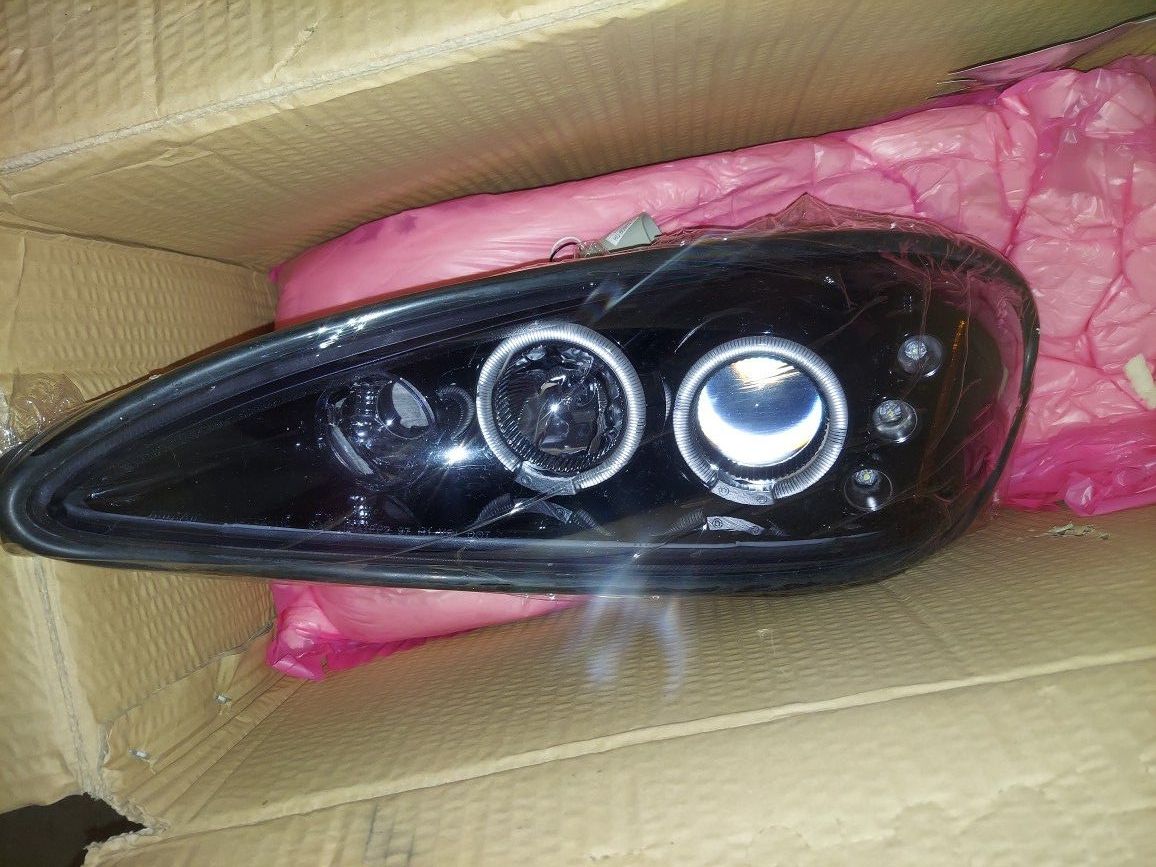 05 Pontiac Grand Am Headlights