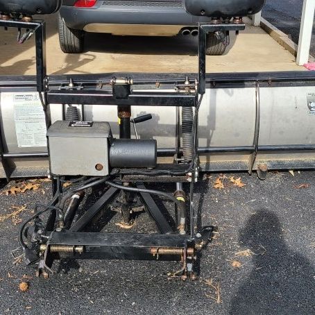 Buyers Md 75 snow Plow And Controller. 1 Year Warranty 
