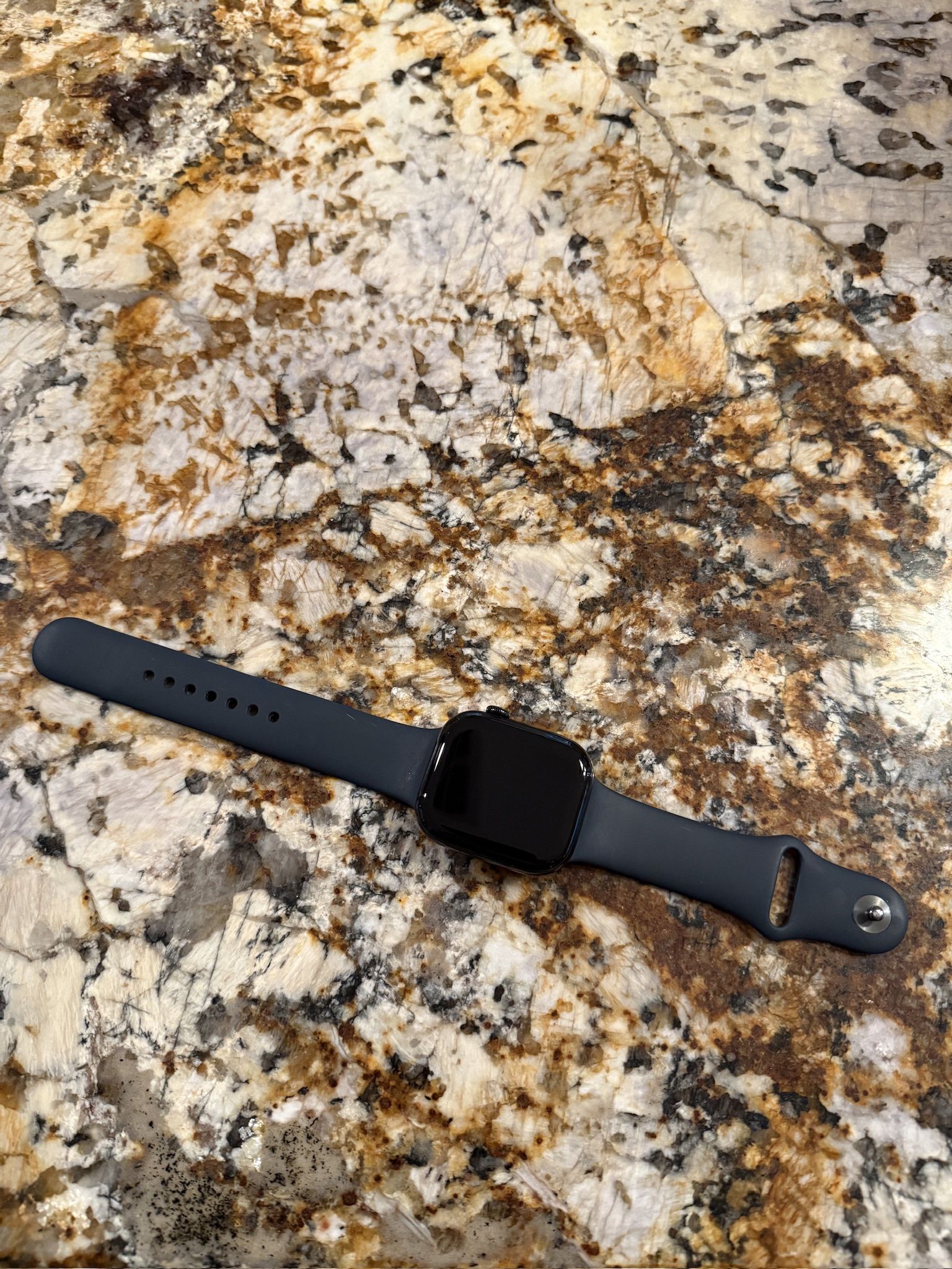 Apple Watch Series 10 46mm aluminum jet black