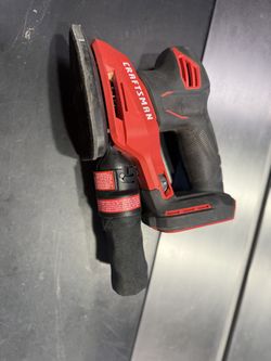 Craftsman V20 Detail Sander CMCW221 + Dust Bag & Sandpaper